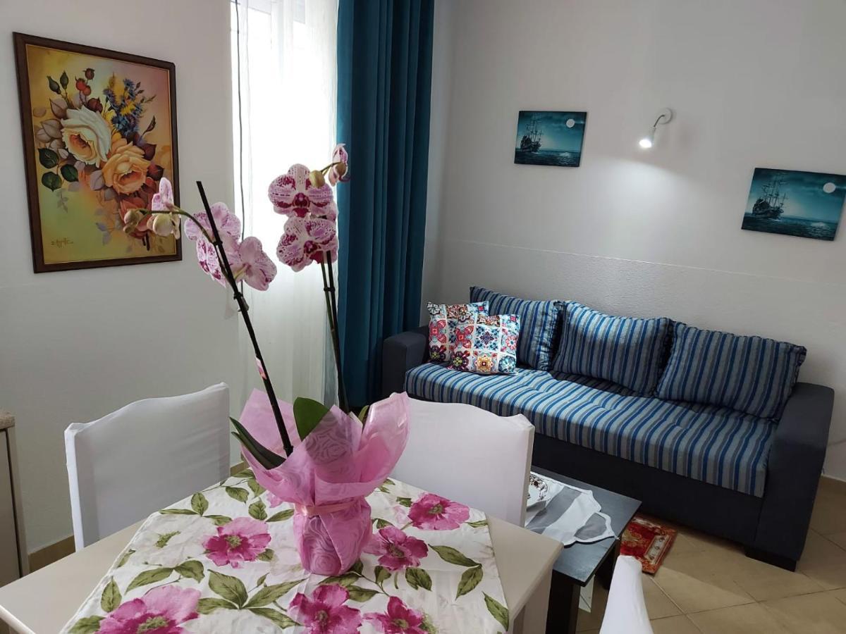 Sarandë Vila Stupende 아파트 외부 사진